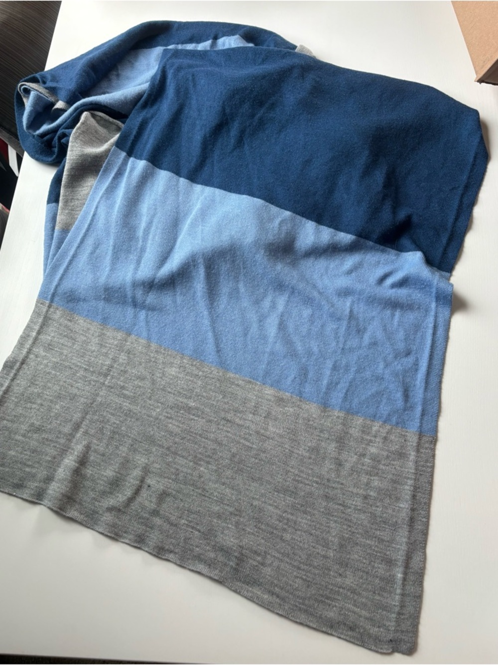 Cejon Dark/Light blue and gray blanket shawl